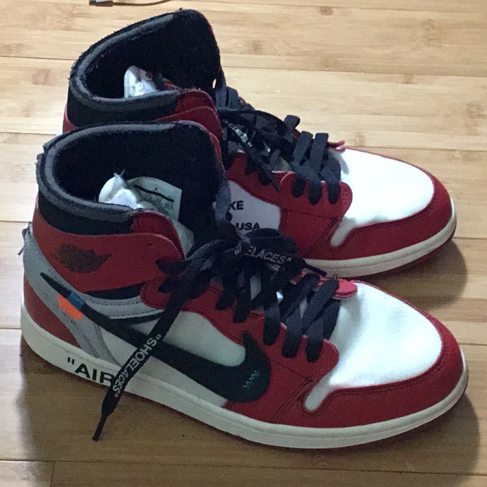 Air Jordan 1 off white